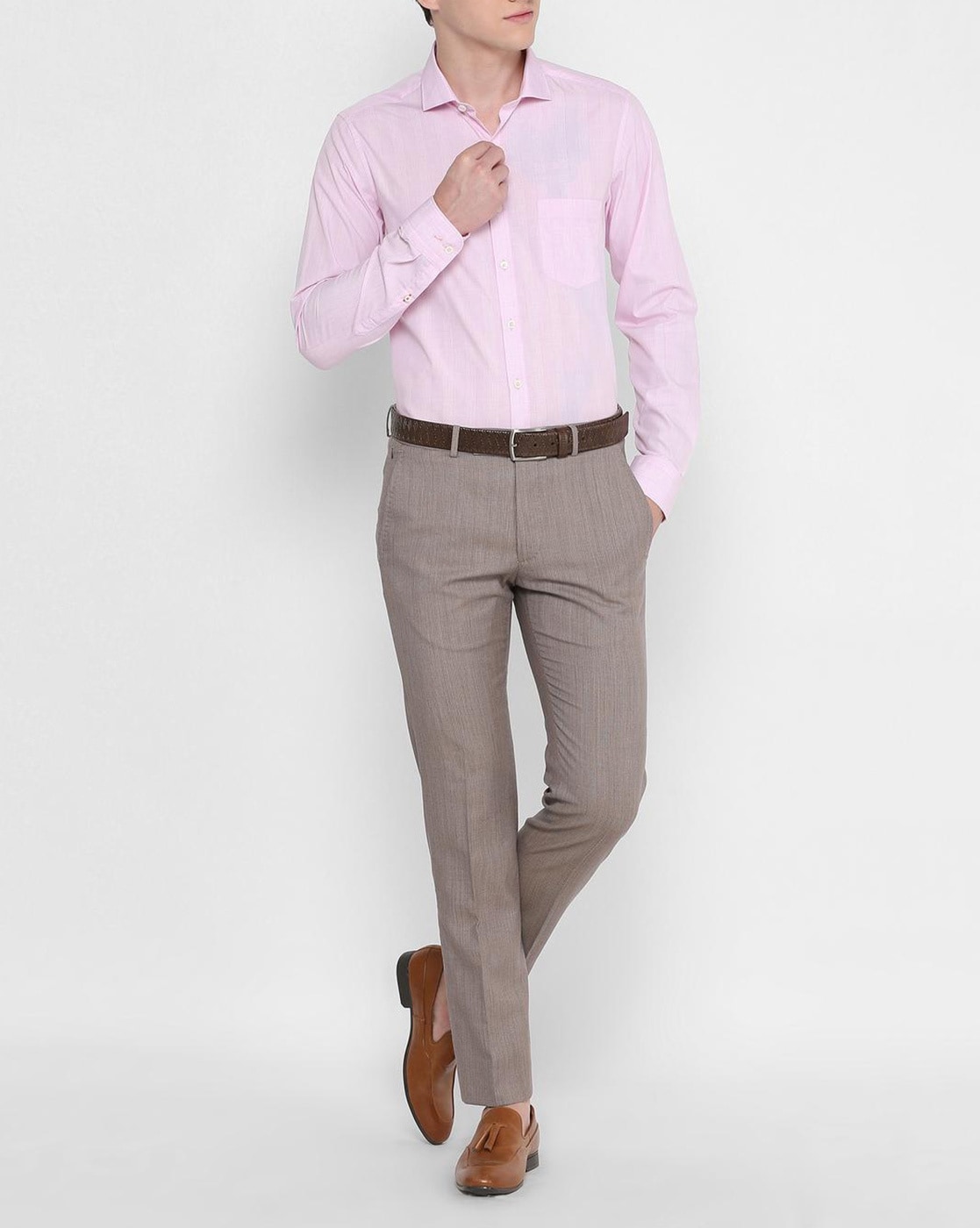 grey cargo pants with pink shirt｜TikTok Search