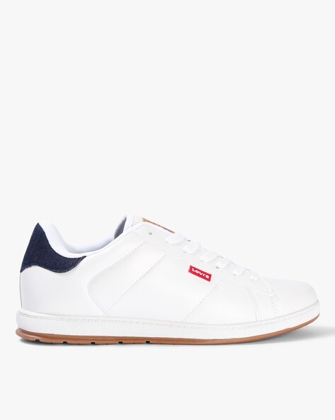 levis white casual shoes