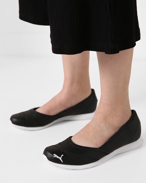 puma black flat shoes