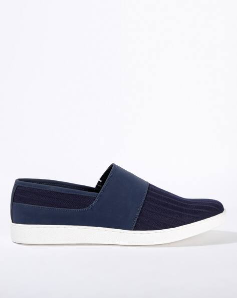 ajio slip on shoes