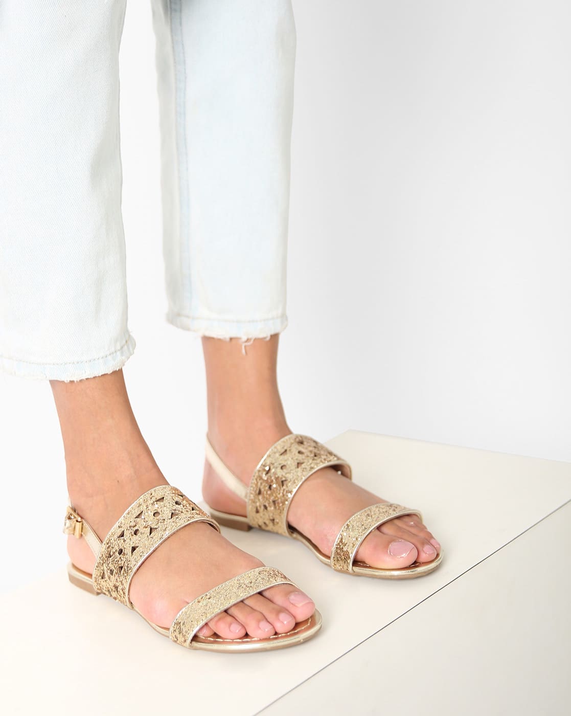 carlton london gold sandals