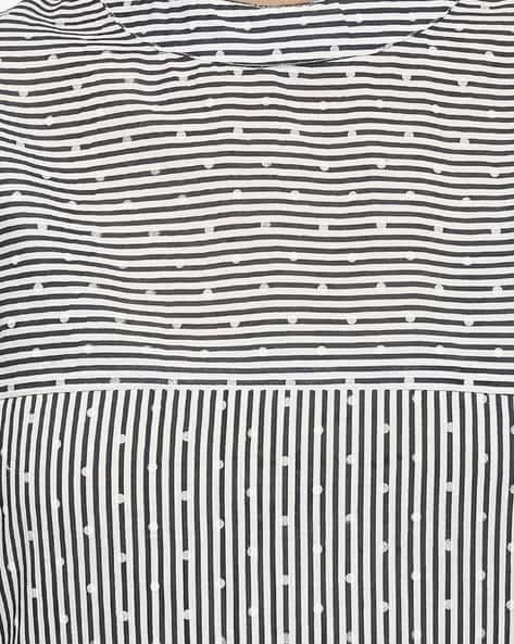 Striped Straight Kurta with Cut-Out Sleeves (Image - 2)