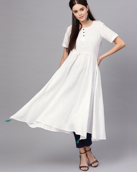 Umbrella Hem V Neck Short Sleeve White Dress | Classy white dress, Simple white  dress, White dress styles