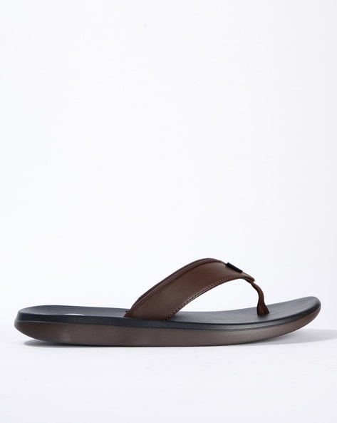 Buy Black Flip Flop & Slippers for Men by NIKE Online