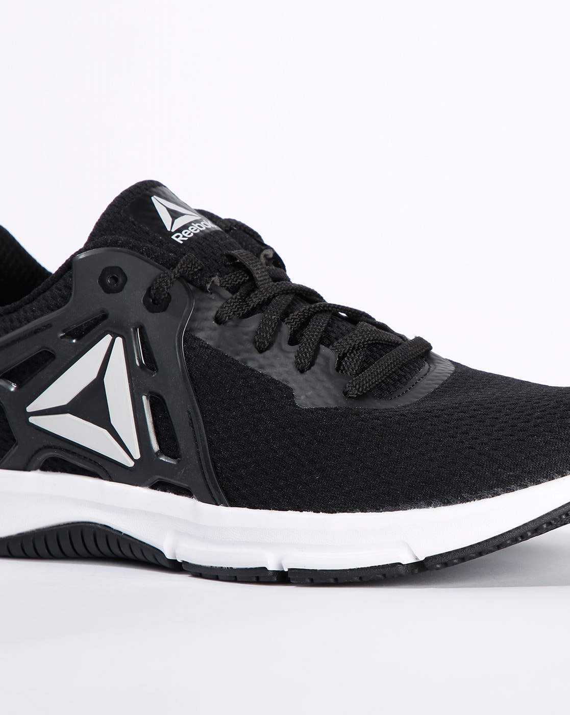 Reebok on sale distance 2.0