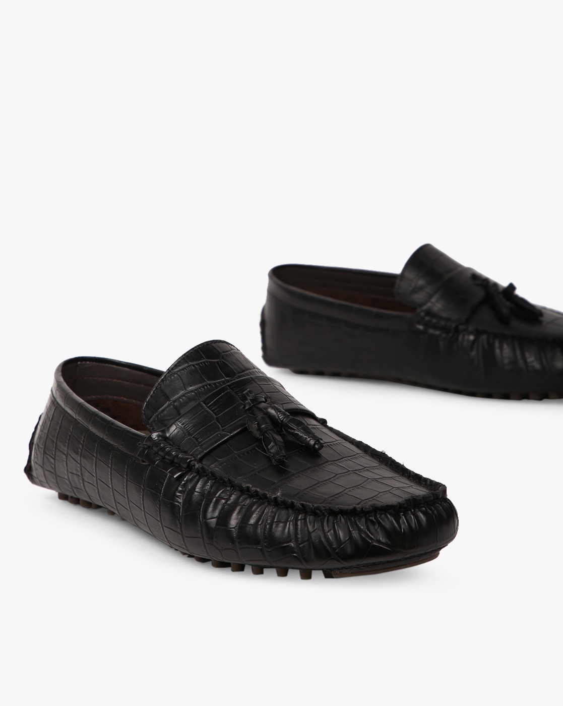 boat shoes with tassels