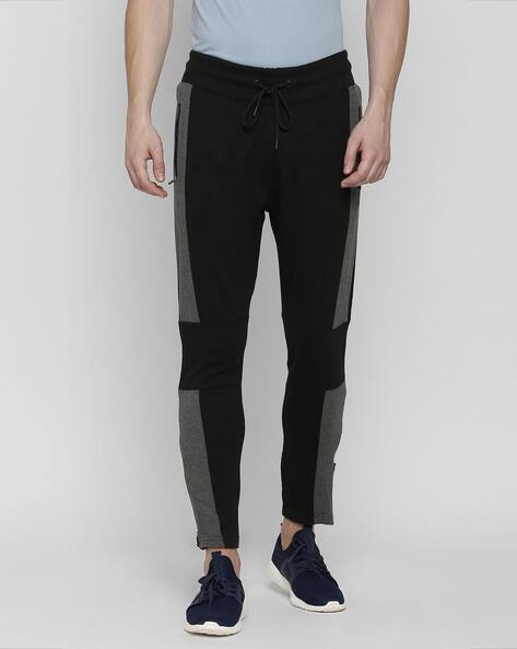 skult track pants