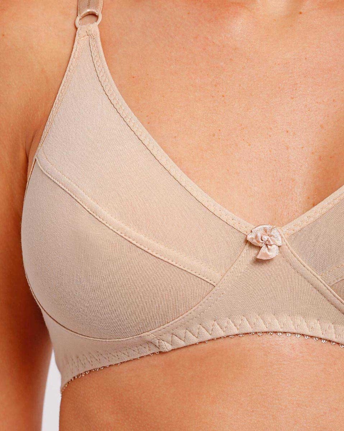 Buy Skin-Coloured Bras for Women by Lovable Online