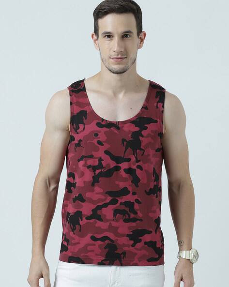 Buy Maroon Tshirts for Men by Huetrap 