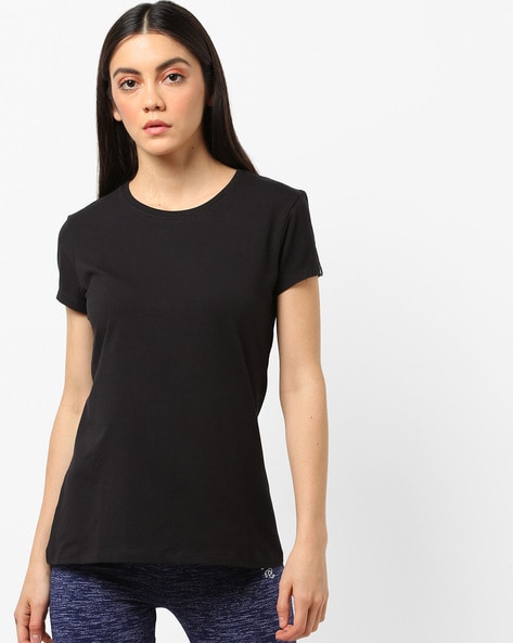 black round neck t shirt women's