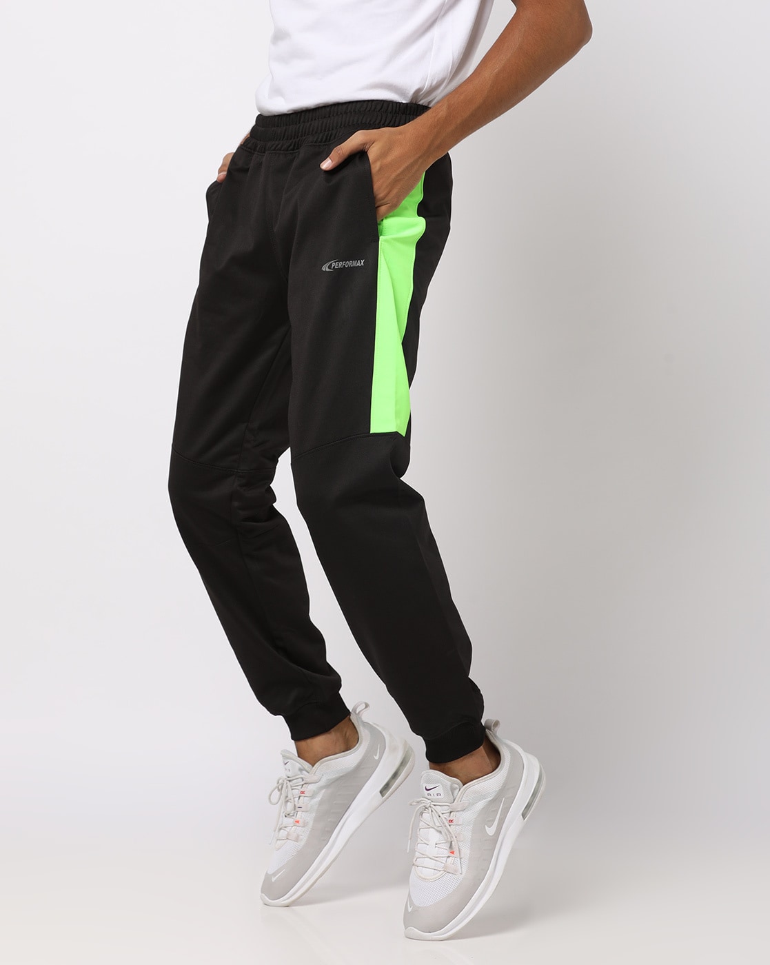 open hem nike joggers