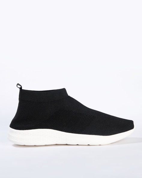 slip on sneakers