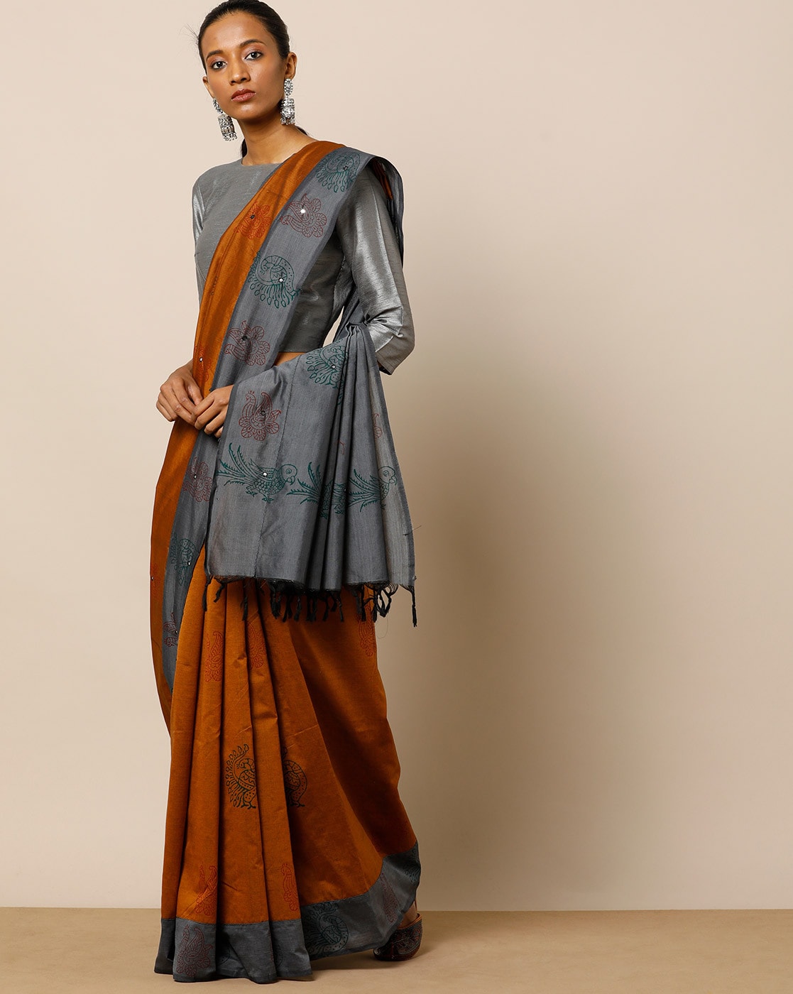 Buy Off White Sarees for Women by GLORYANCE Online | Ajio.com