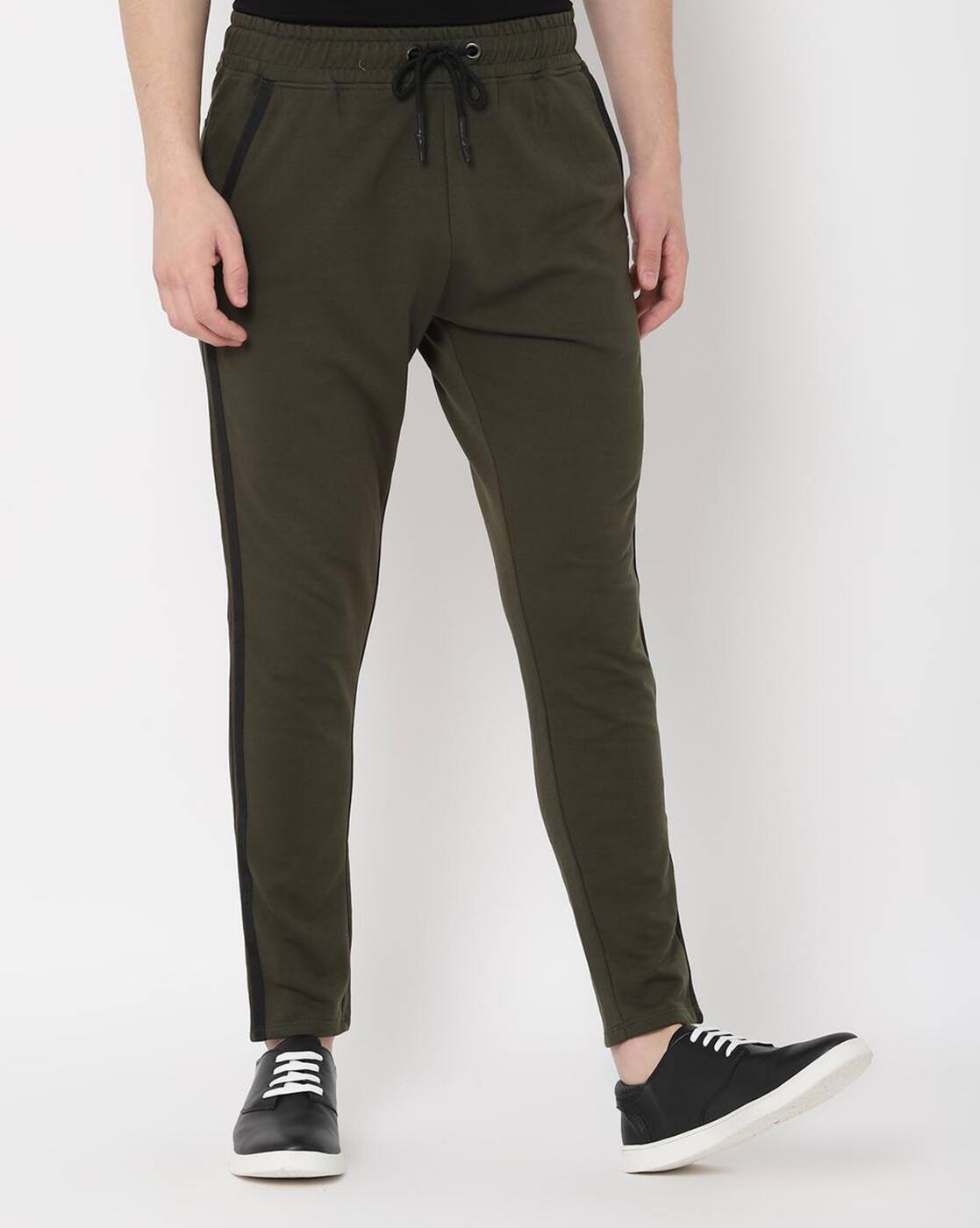 skult track pants