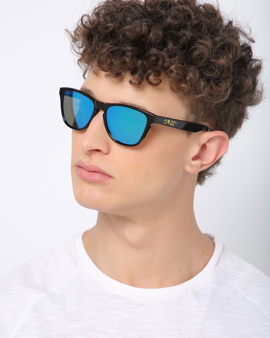 Oakley oval clearance