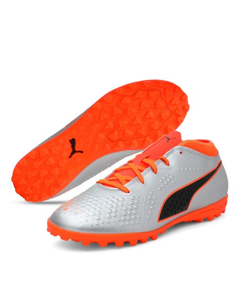 Puma one 4 outlet syn tt