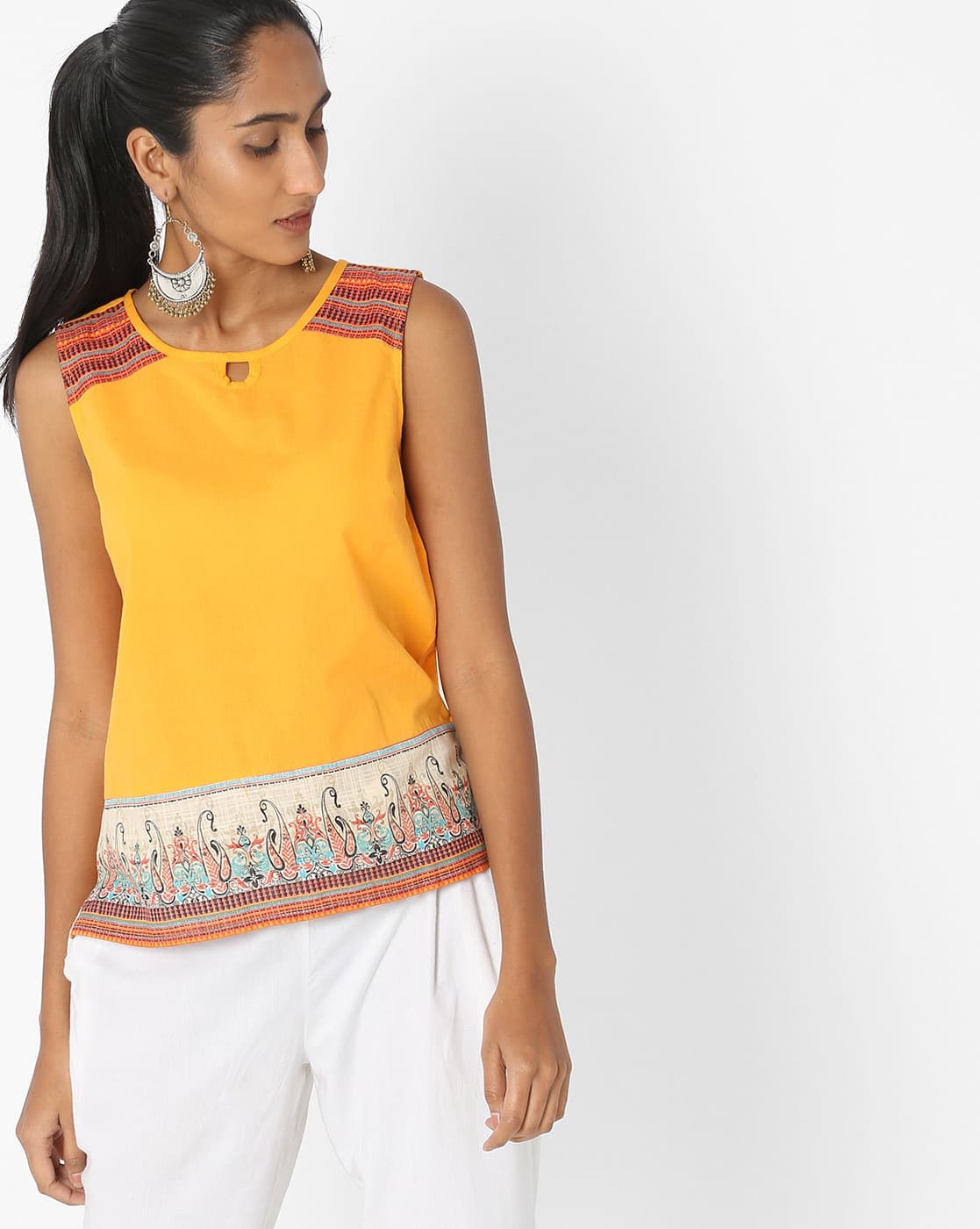 Buy Yellow Kurtas for Women by AURELIA 