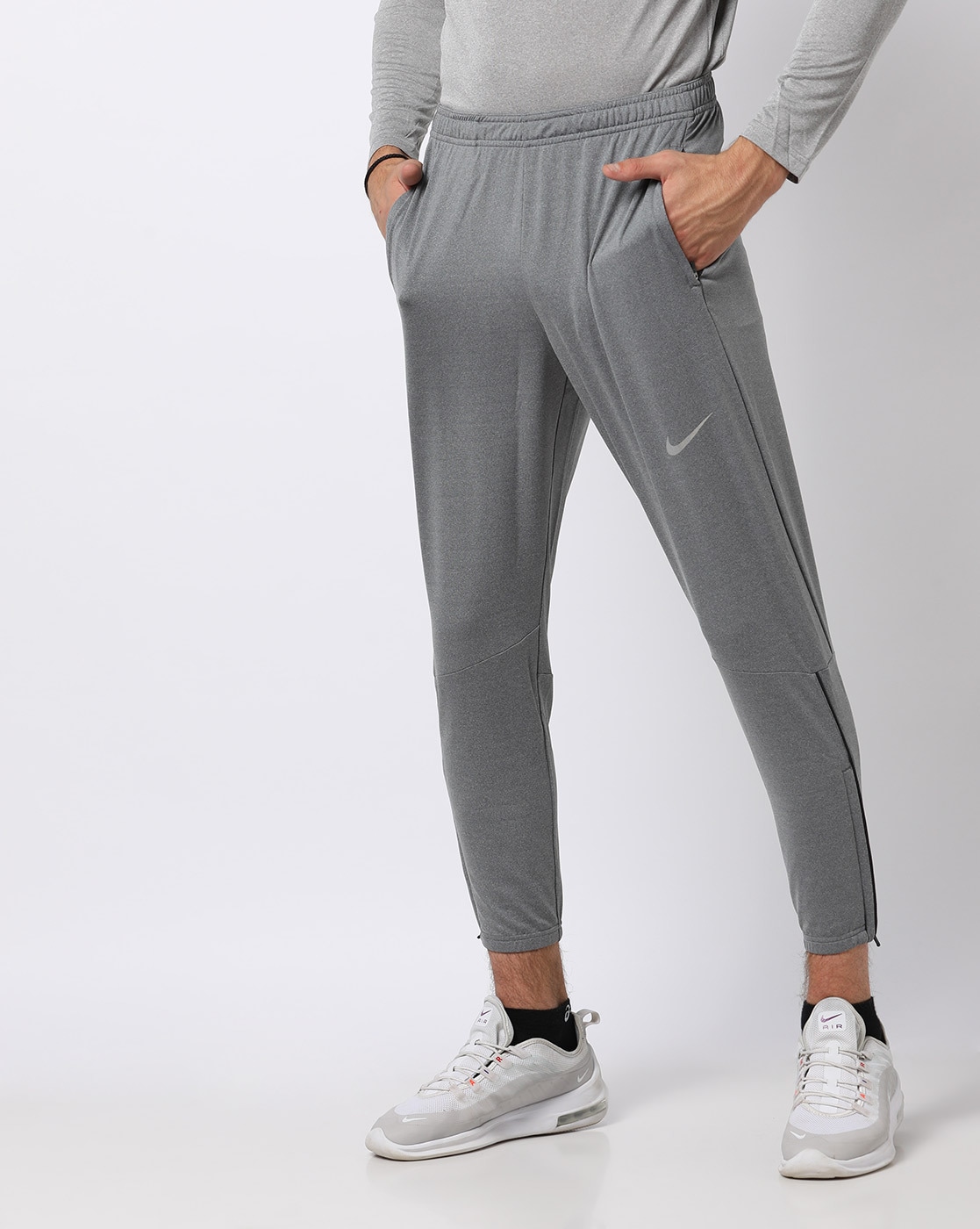 nike phenom joggers