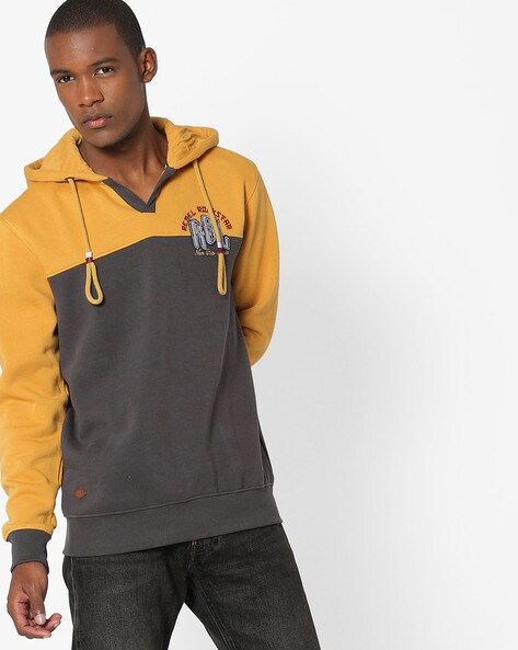 Hooded Colourblock Sweatshirt