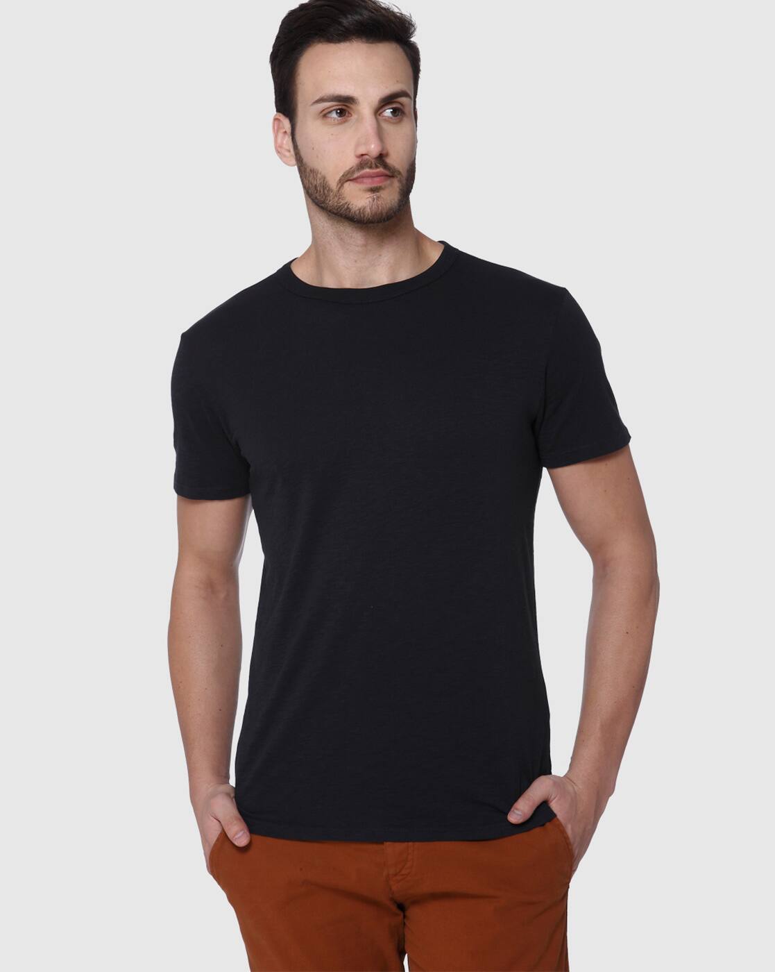 Buy Black Tshirts for Men by SELECTED 