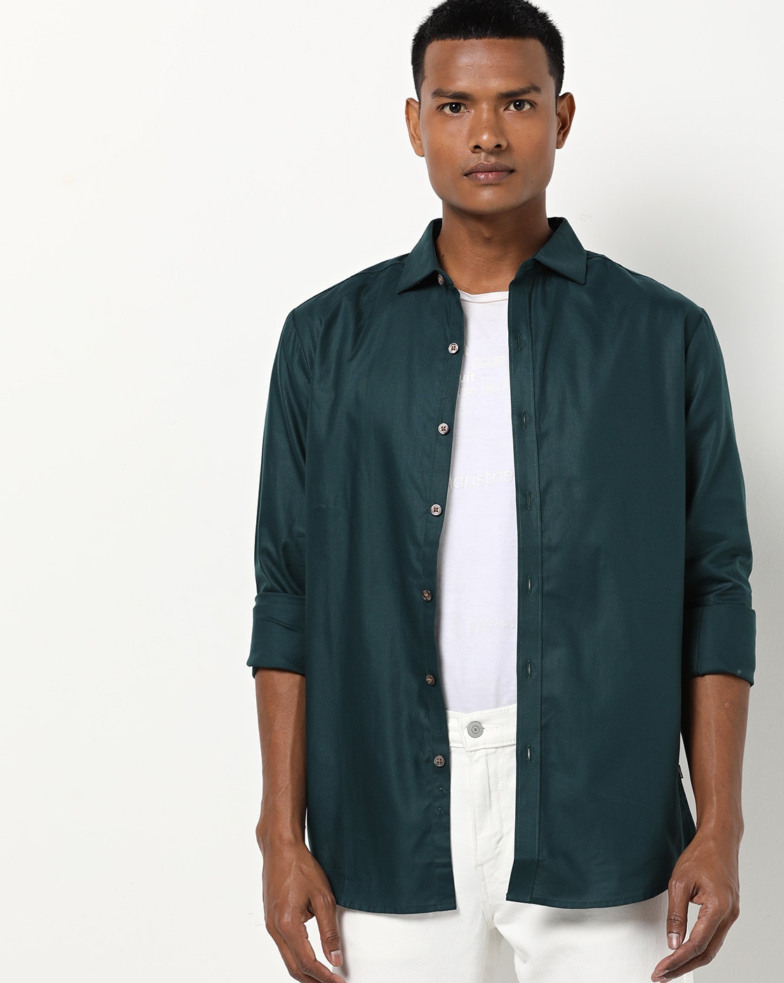 green levis shirt