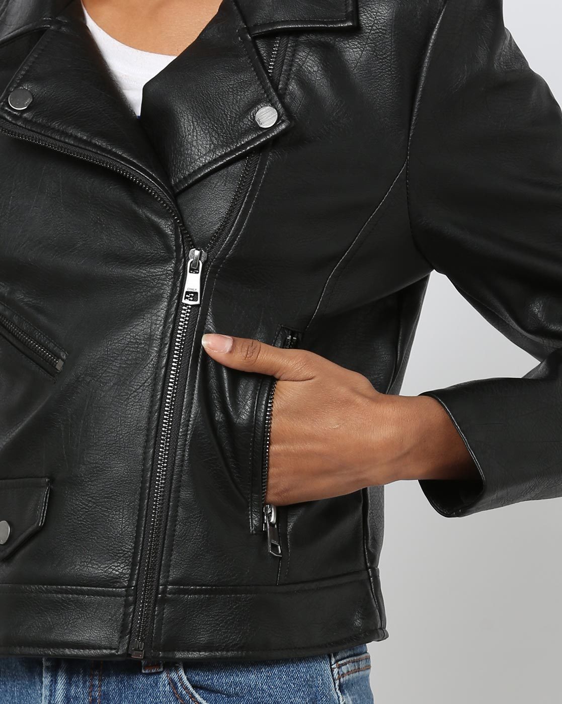 Women's 100 % Real Black Leather Cropped Length Jacket-gemektower.com.vn