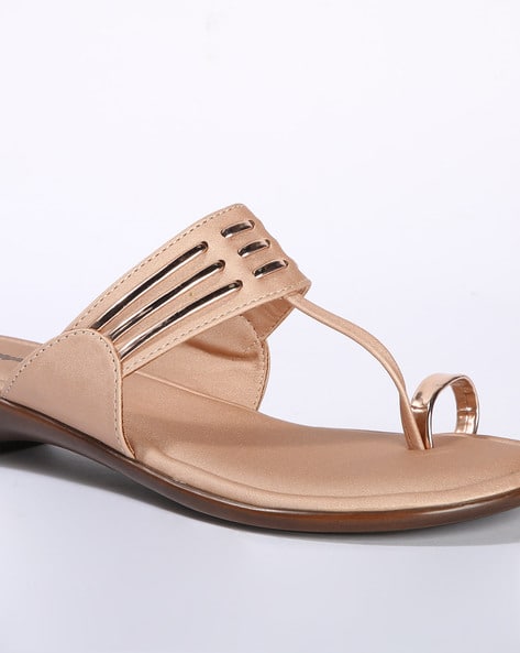 Metallic Toe-Ring Flat Sandals (Image - 1)