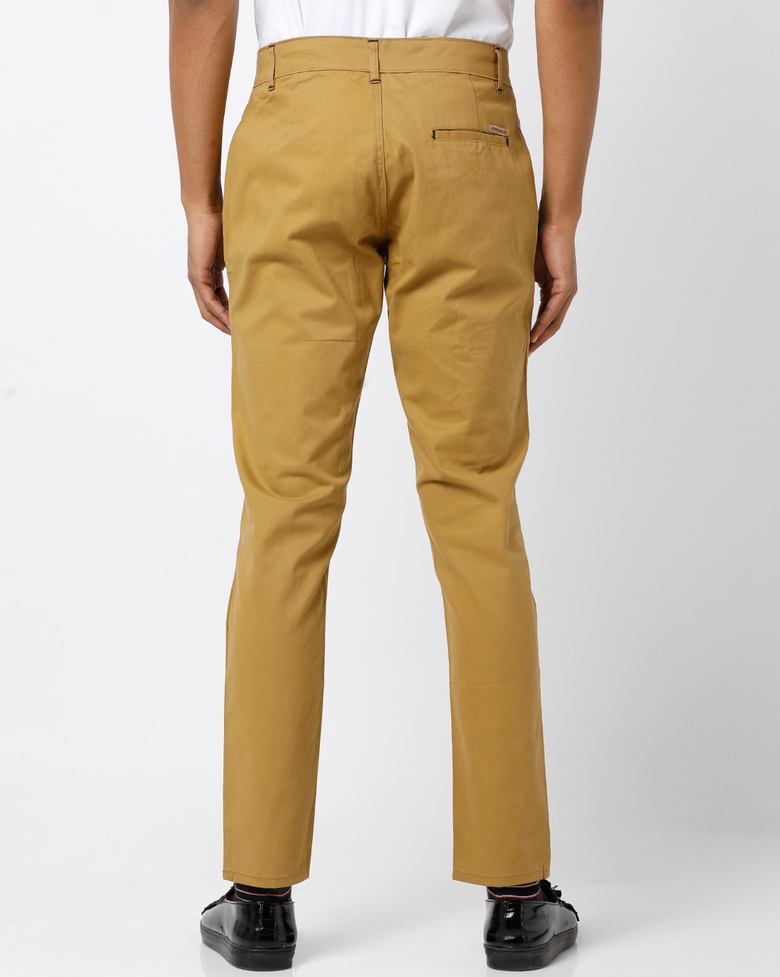 Buy United Colors Of Benetton Men Mustard Yellow Slim Fit Chino Trousers -  Trousers for Men 386967 | Myntra