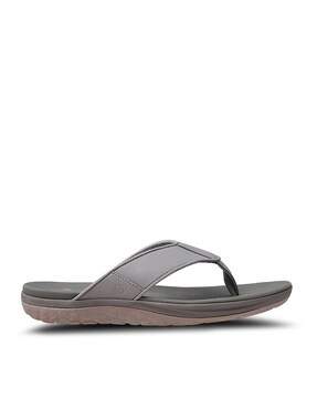 clarks ladies chappals