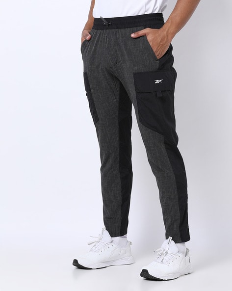 Chrome & Coral Printed Men Green Track Pants - Buy Chrome & Coral Printed  Men Green Track Pants Online at Best Prices in India | Flipkart.com