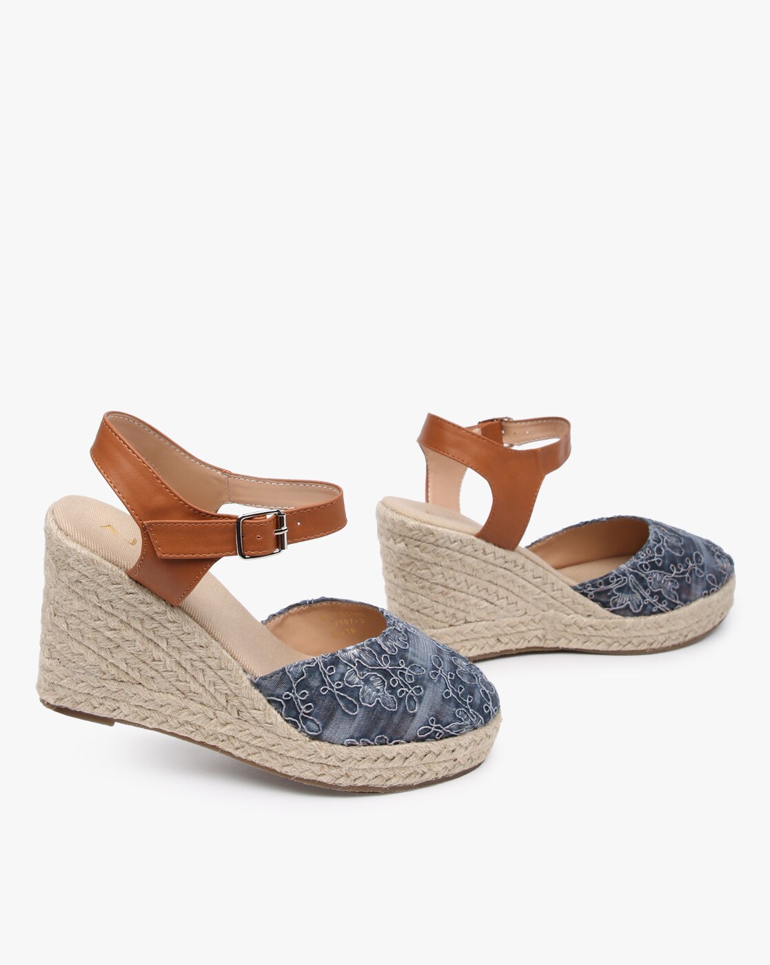 wedges online ajio