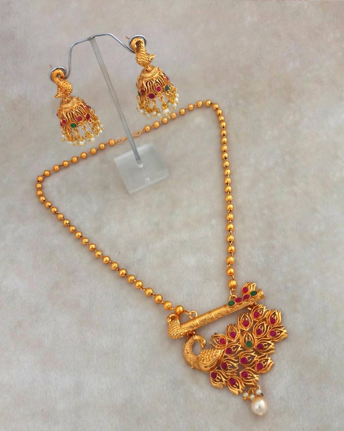 Buy Gold FashionJewellerySets for Women 
