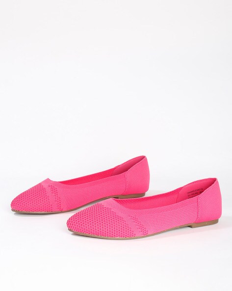 womens pink flat dress shoes