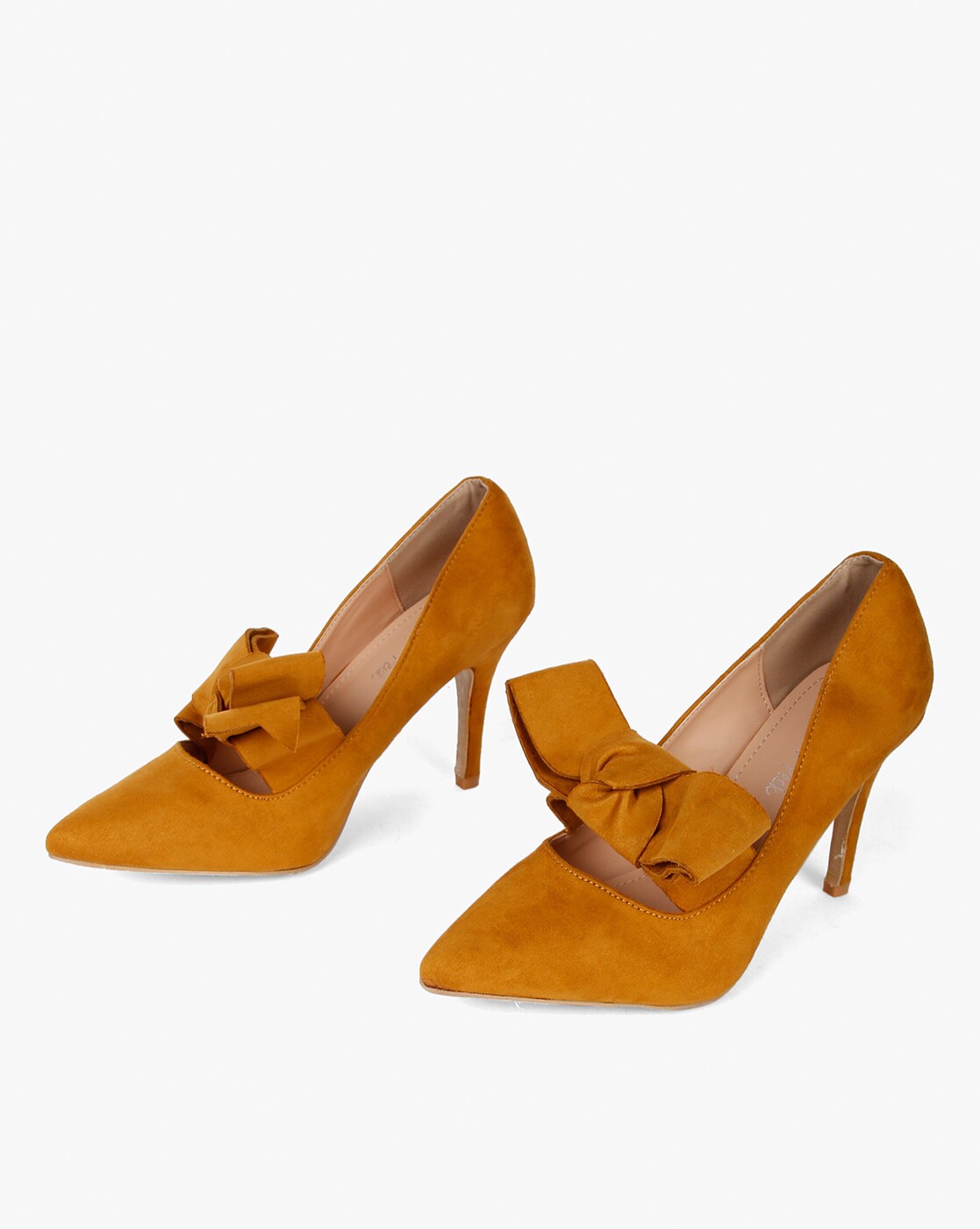 mustard yellow pumps