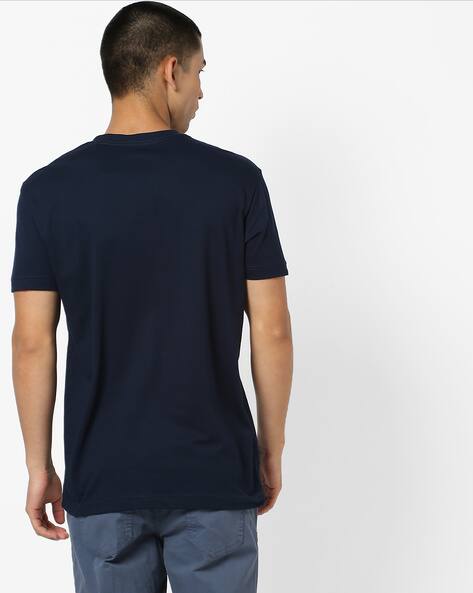 navy color t shirt