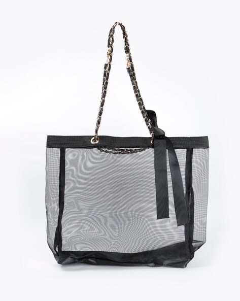 black shoulder bag with chain strap