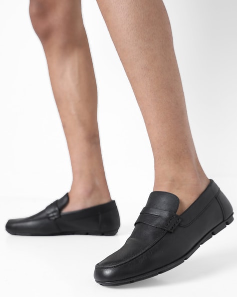ucb black loafers