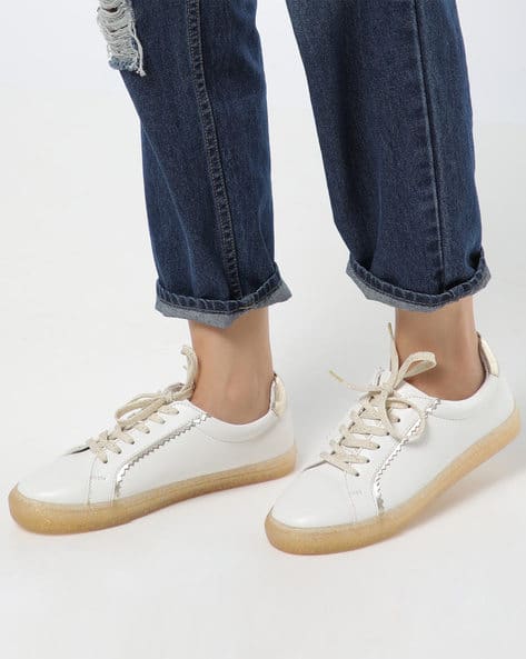 ajio casual shoes