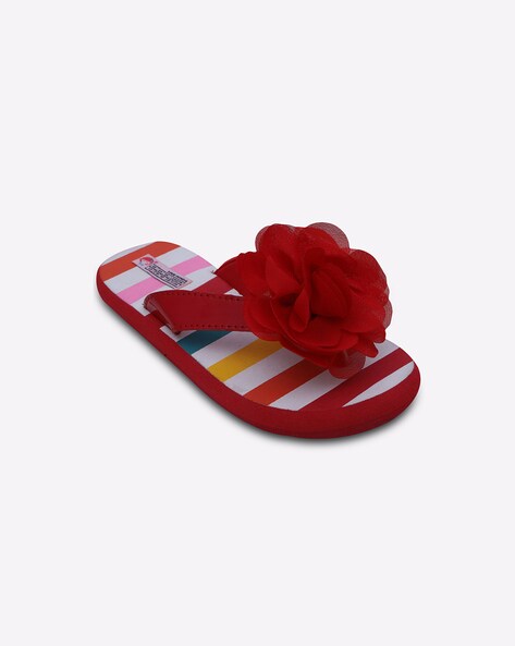 girls red flip flops