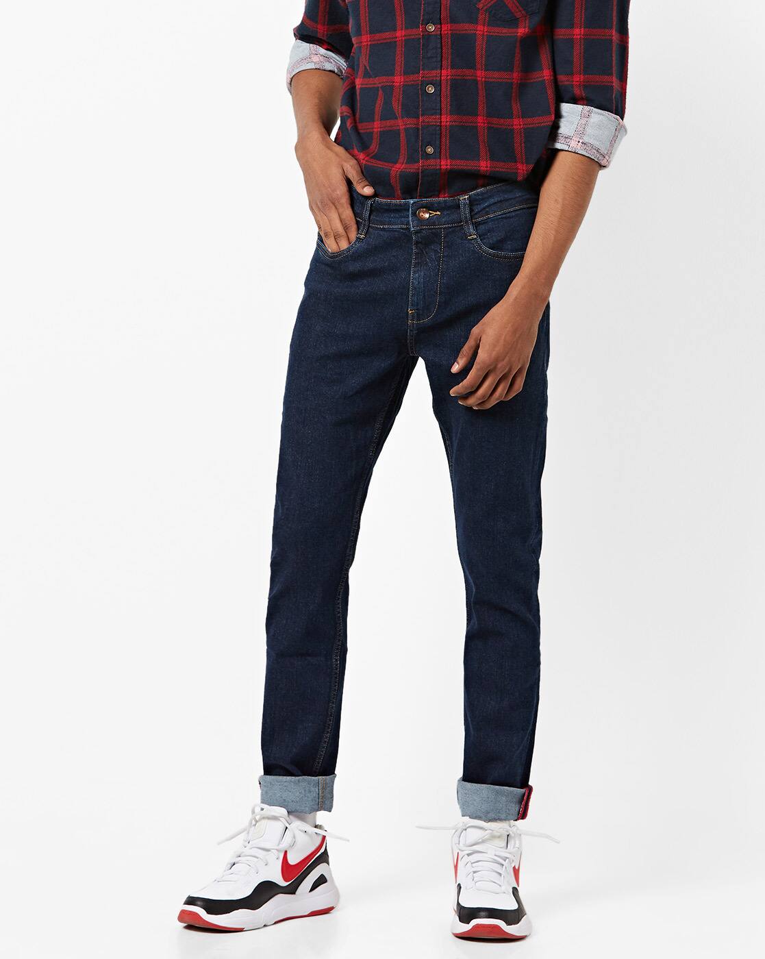 slim fit low rise jeans