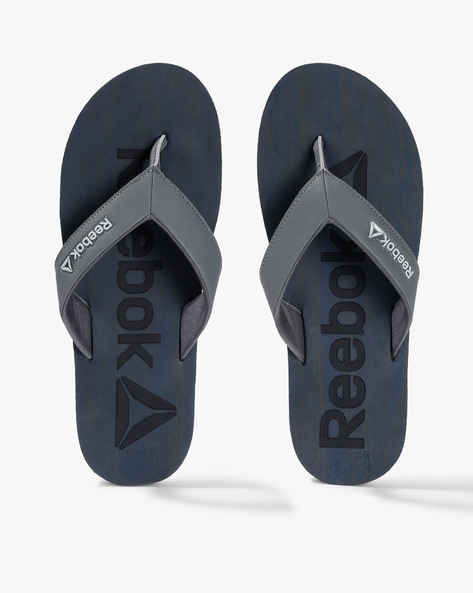 Klemme gips bedstemor Buy Blue Flip Flop & Slippers for Men by Reebok Online | Ajio.com