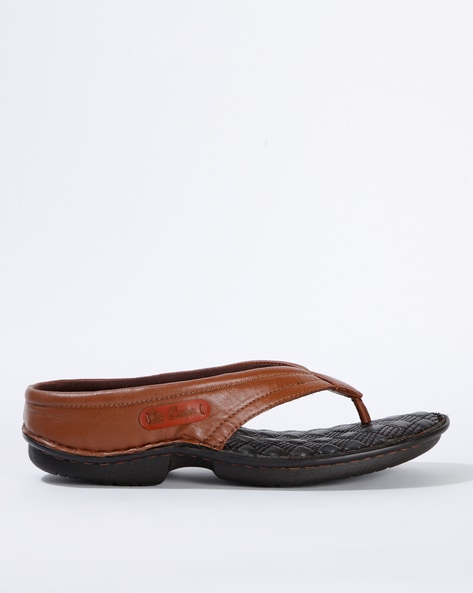 Lee Cooper Thong-Style Leather Flip-Flops