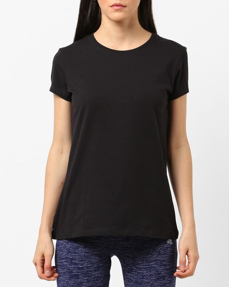 black round neck t shirt women's