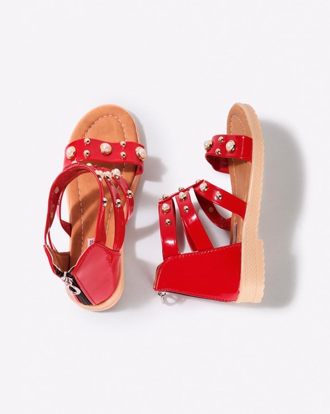 Gladiator Sandals Are Getting A Polished, Modern Update For 2023 (We Can't  Believe It Either)