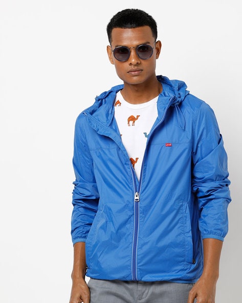 levi's hooded jacket with zip closure