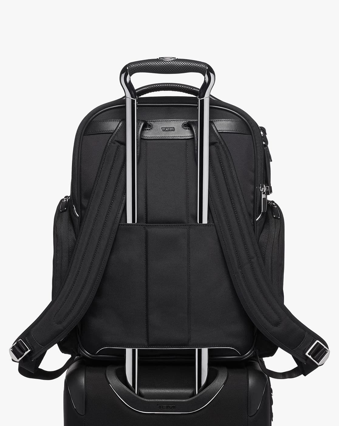 Buy TUMI Arrive Barker 15