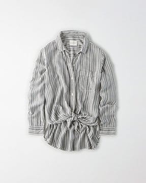 american eagle black and white striped shirt