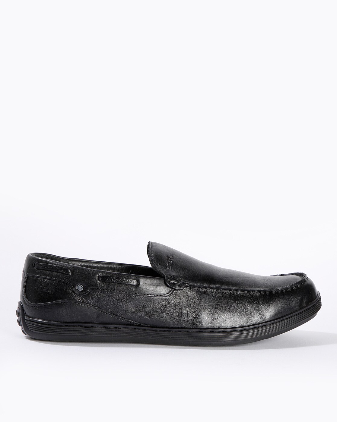 Casual Shoes for Men by WOODLAND Online 
