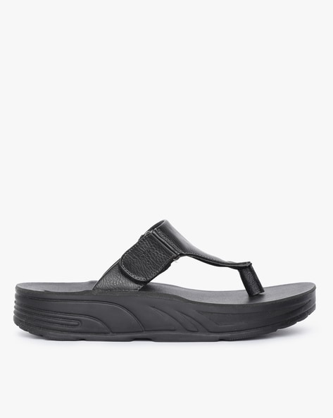 black thong flat sandals