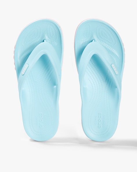 aqua slippers